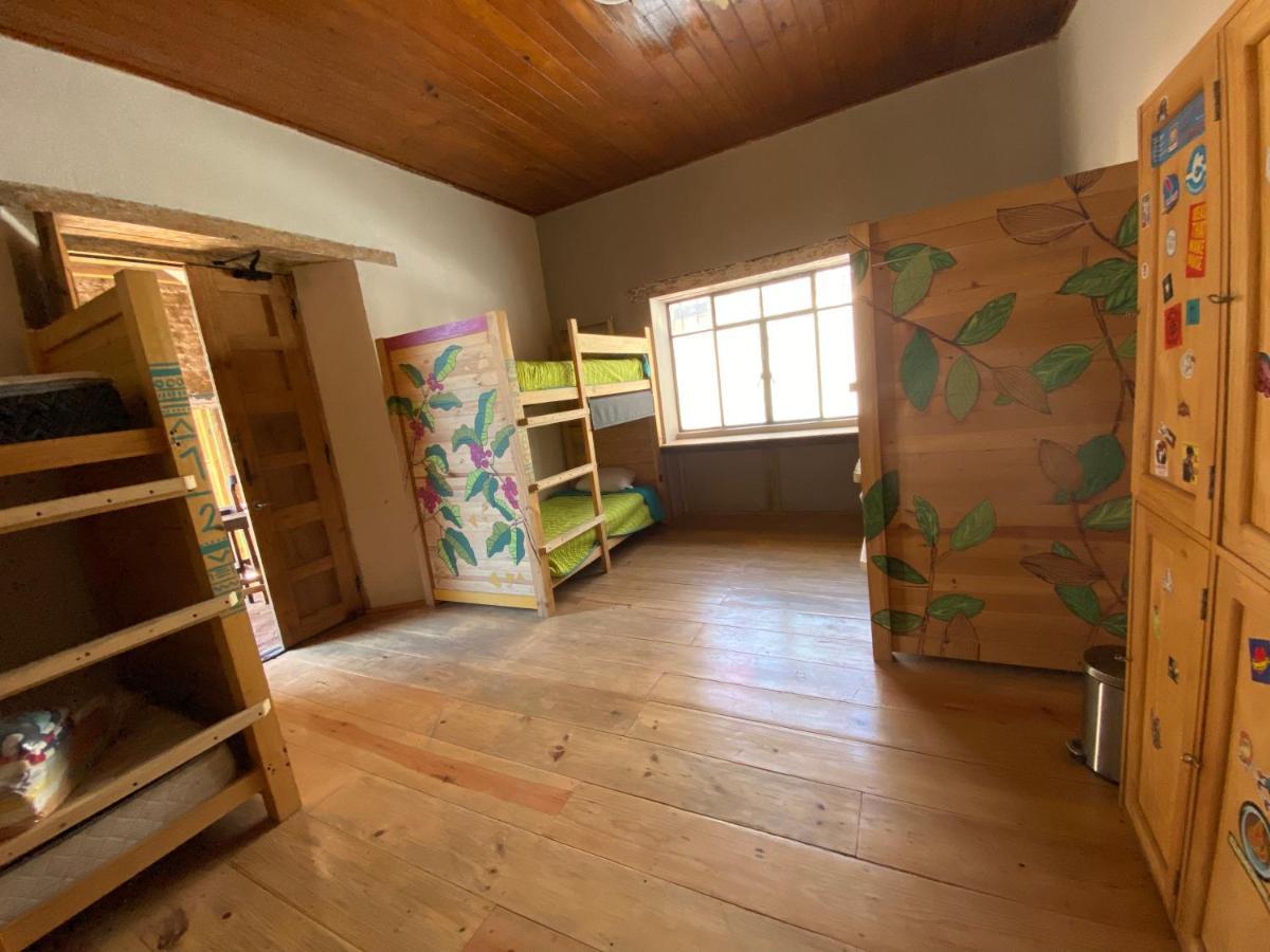 The Coffee Bean Hostel ซานกริสโตบัล เด ลาสกาซาส ภายนอก รูปภาพ