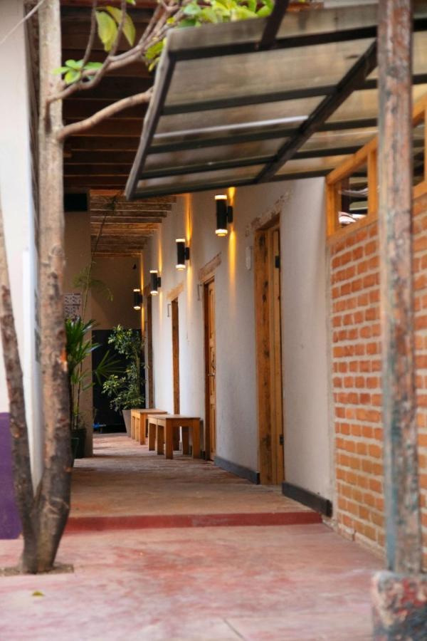 The Coffee Bean Hostel ซานกริสโตบัล เด ลาสกาซาส ภายนอก รูปภาพ