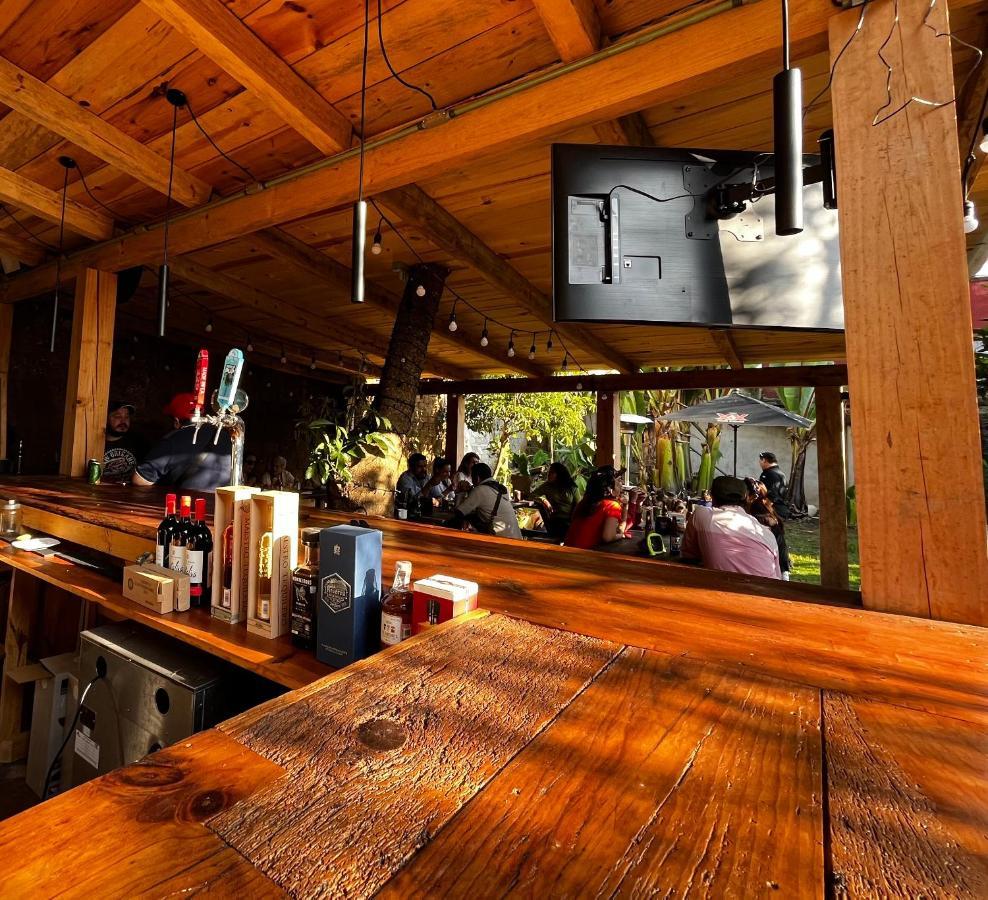 The Coffee Bean Hostel ซานกริสโตบัล เด ลาสกาซาส ภายนอก รูปภาพ